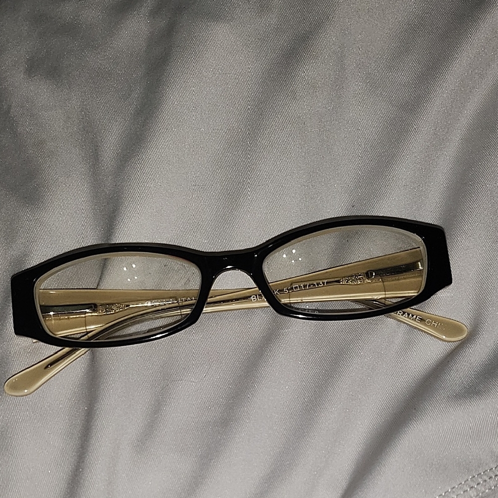 Stylish Black and Tan Women's Glasses